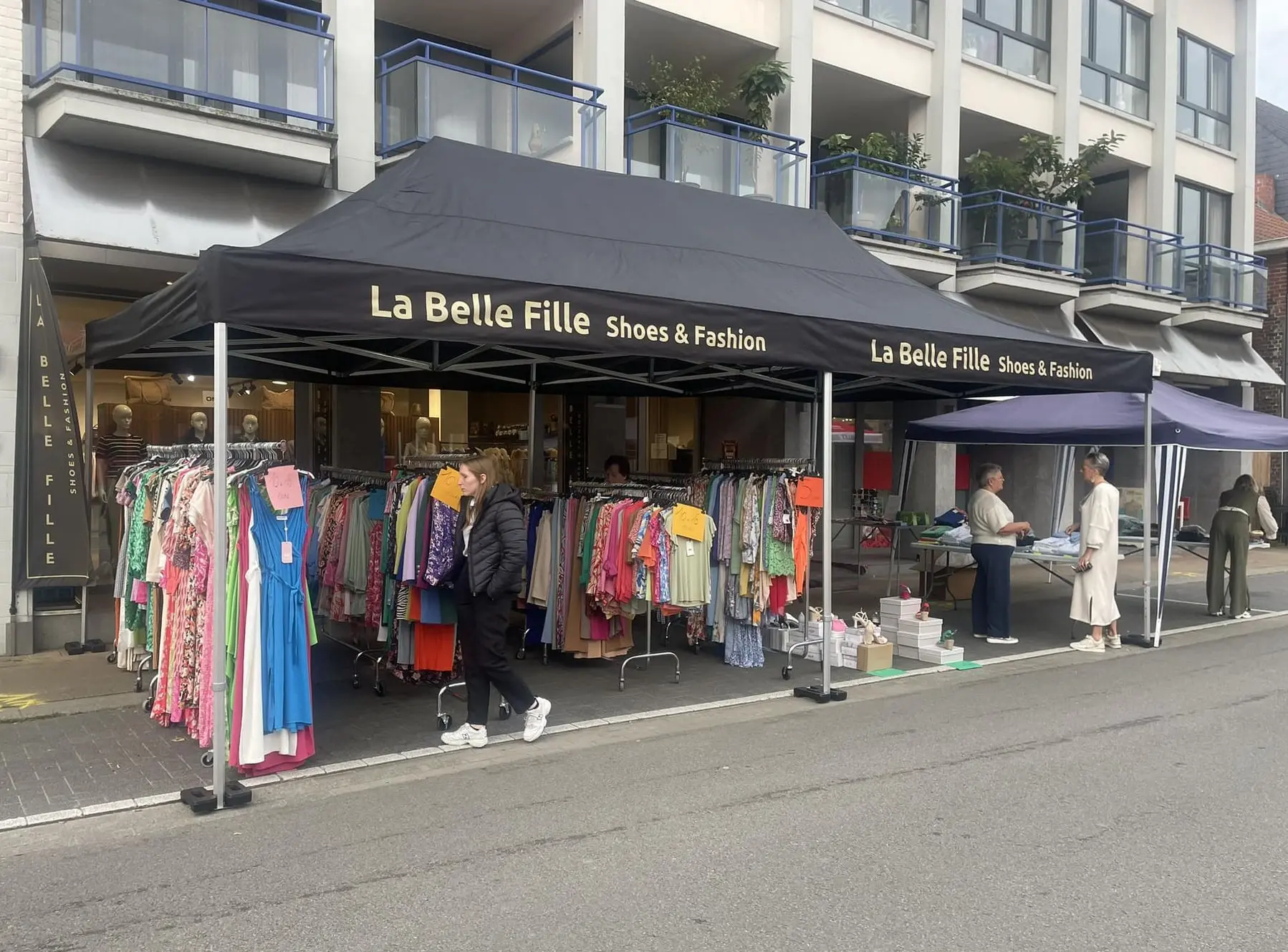 La belle fille zwarte vouwtent 4 x 8 meter Solid 50