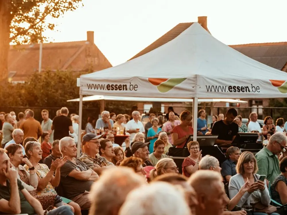 Gepersonaliseerde vouwtent genemeente Essen