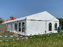 8 meter brede tent met zijwanden