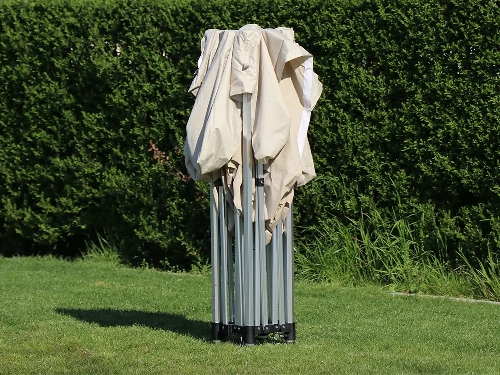 Vouwtent 3x3 Solid 40 met dichtgevouwen frame