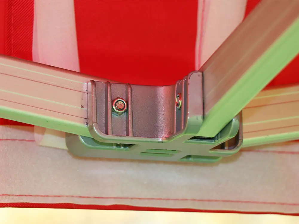 Solid 50 vouwtent met aluminium koppelstukken