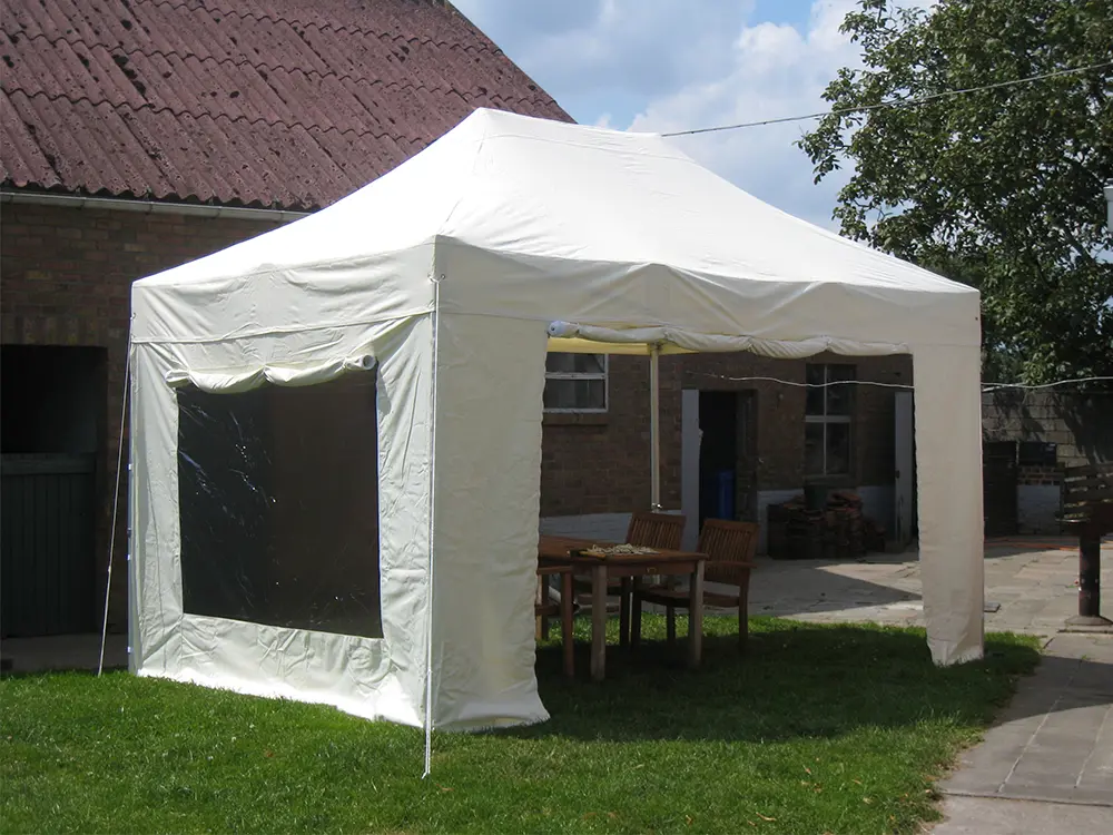 Tweedehands: vouwtent 3 x 4,5 m Solid 50 wit