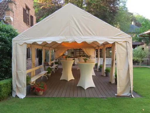 Einde reeks: partytent 5 x 8 m pvc basic beige